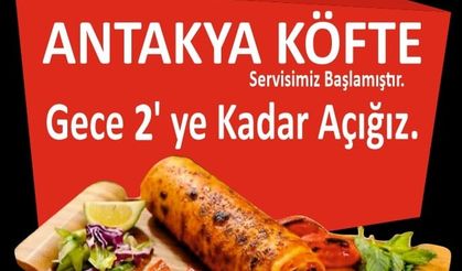 KÖFTEDE DE BY TON TON İMZASI