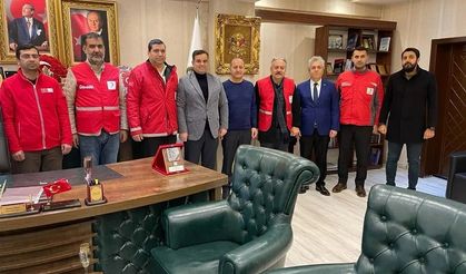Kızılay’dan Mehmet Deli’ye Teşekkür Plaketi