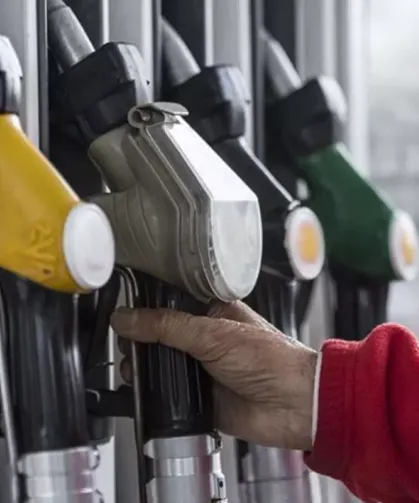 Savaş Cepleri Yakıyor: Motorine Rekor Zam Kapıda