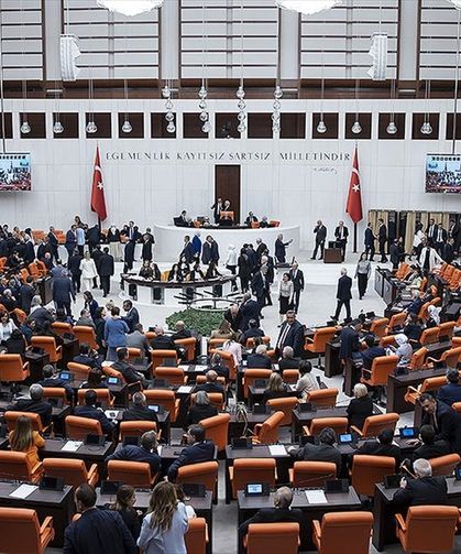 CHP Genel Başkanı Özgür Özel'in dokunulmazlık dosyası Meclis'e geldi