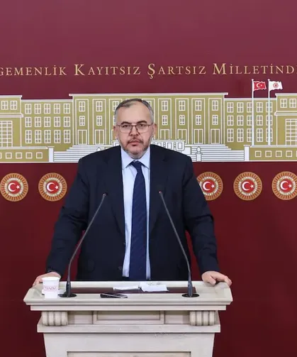 Emekli Maaşı Çağrısı: “Asgari Ücretten Az Mı Olacak!”