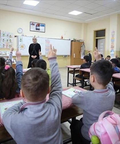İlk Kıvılcım Hatay’da: Okullara Bilgisayar, Öğrencilere Umut