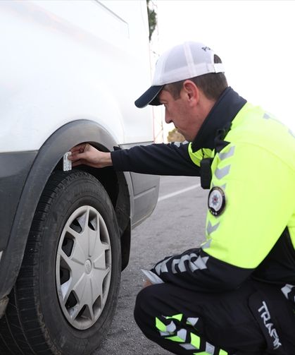 Kış Lastiği Takmayanlara Ceza Yağacak!