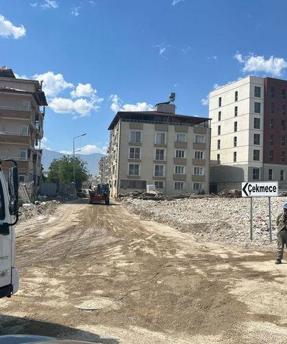 Hatay’da Trafiği Rahatlatacak Ay Sokak İçin Açılış Takvimi Açıklandı