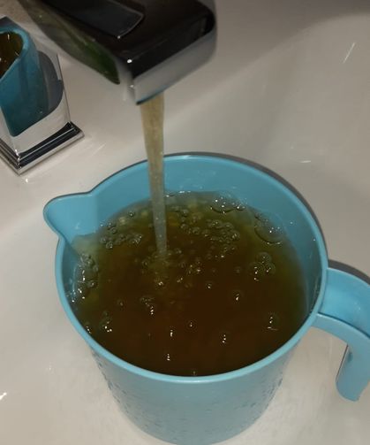 Çekmece Ballıöz Mahallesi’nde Musluktan Akan Su Endişe Yaratıyor !