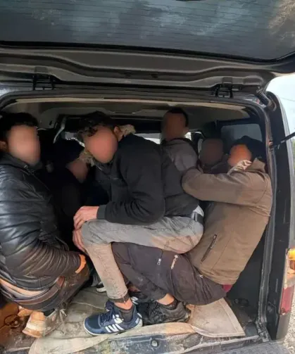 Yayladağı’nda Dron Destekli Operasyon: 27 Göçmen Yakalandı