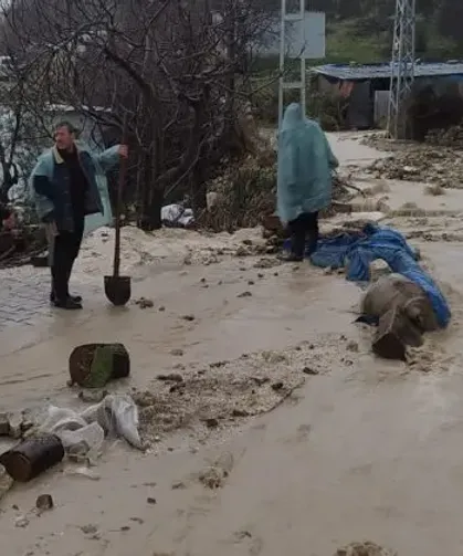 Yayladağı'nda Sel Mağdurları İçin Başvuru Merkezi Kuruldu!