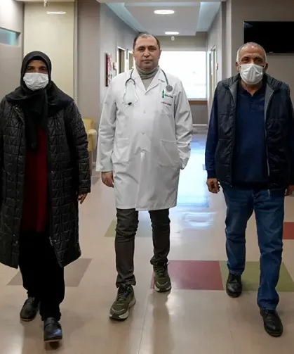 Hatay'da Enkazdan Çıktı, Organ Nakliyle Hayata Tutundu