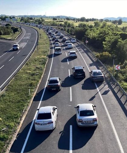 Arefe Günü Ve Bayram Tatili Kaç Gün Sürecek ?