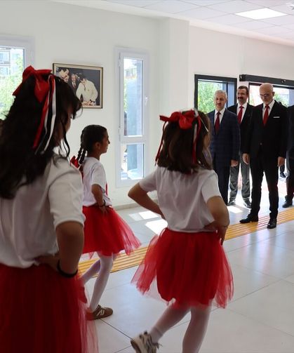 Engelli Çocuklar 23 Nisan’da Umutla Buluştu