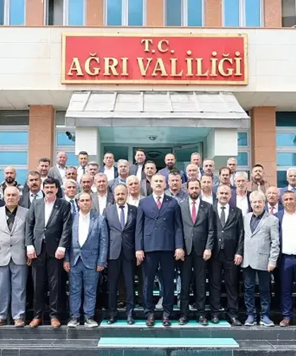 Ağrı Valisi Hataylı Hemşerilerini Ağırladı!