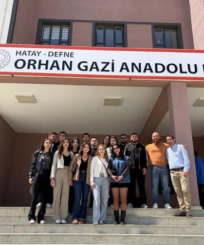 ÇÜ İletişim Fakültesi'nden Hataylı Öğrencilere Anlamlı Destek !