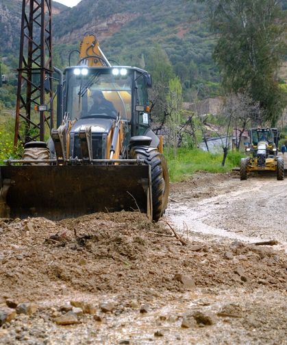 Defne Belediyesi’nden Sağanak Yağışa Anında Ve Kesintisiz Müdahale