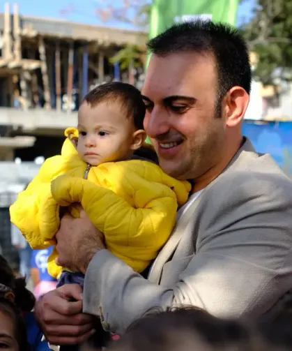 Defne'de Dünya Çocukları Kreşi Açılıyor