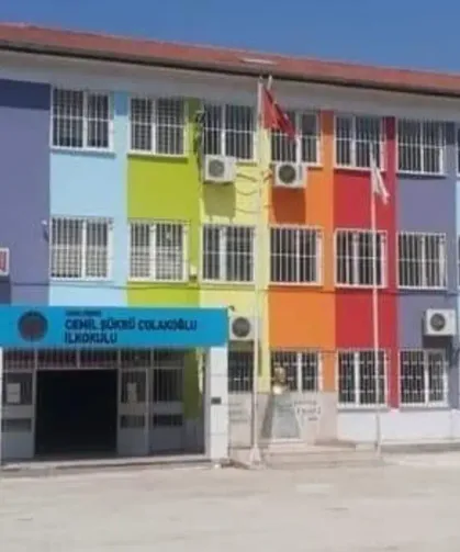 Defne'nin Cemil Şükrü Çolakoğlu İlkokulu, Güvenli Eğitimiyle Takdir Topluyor!