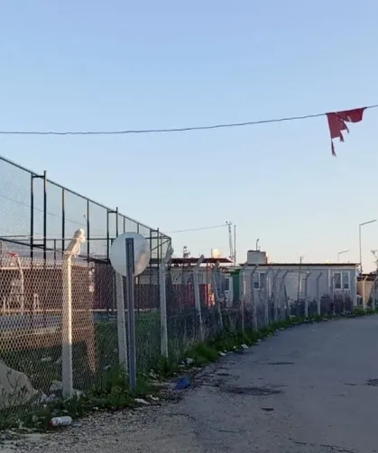 Defne'nin Konteyner Kentlerinde Neler Oluyor? Aileler Tedirgin!