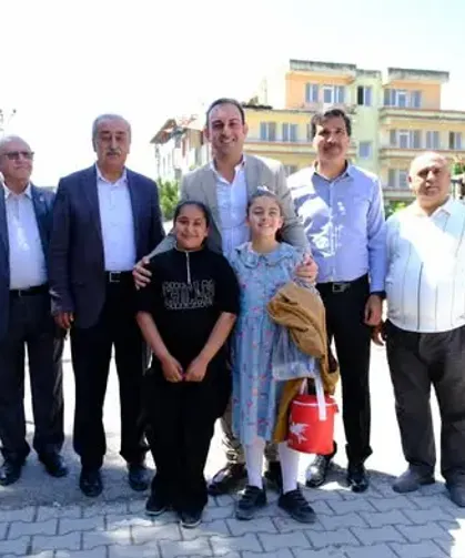 Defne’de Dayanışma Buluşması: Okul Kermesine Yoğun İlgi!