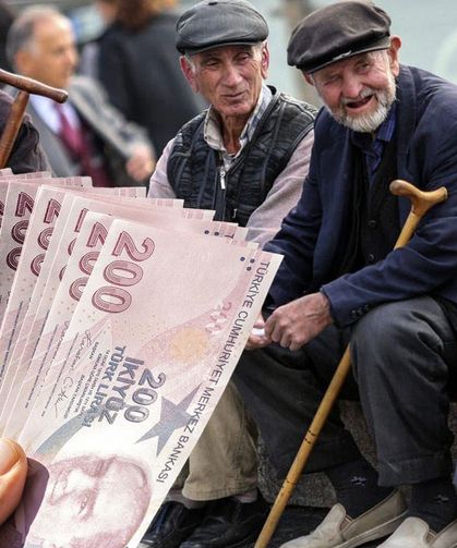 En Düşük Emekli Maaşı Ne Kadar Olacak? İşte Son Gelişme!