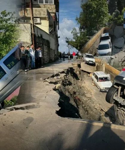 Hataylı Sel Mağdurları İsyan Etti! "Her şeyimiz gitti, hesaba 10 bin TL yattı"