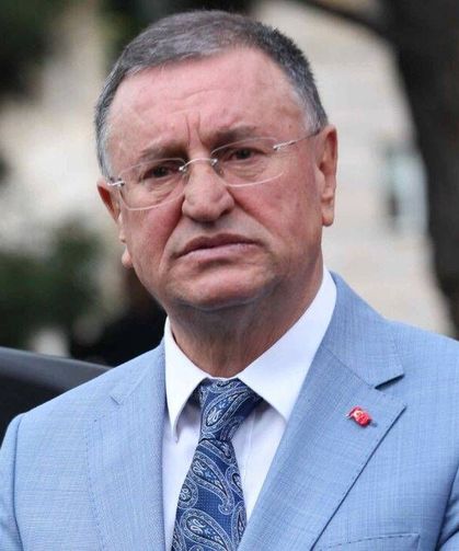 Lütfü Savaş'tan Yıllar Sonra Gelen İtiraf! İşe Alımlar Nasıl Yapıldı?