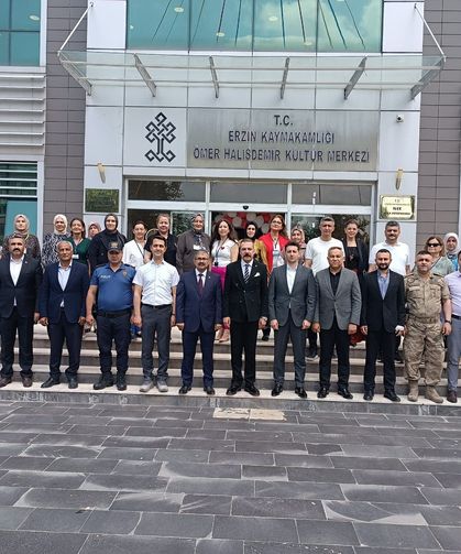 Erzin'de El Emeği Göz Nuru Ürünler Görücüye Çıktı
