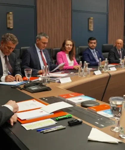 CHP'de İhraç Kararı: Kılıçdaroğlu MYK'yı Topladı, Kritik İsimler Listede!
