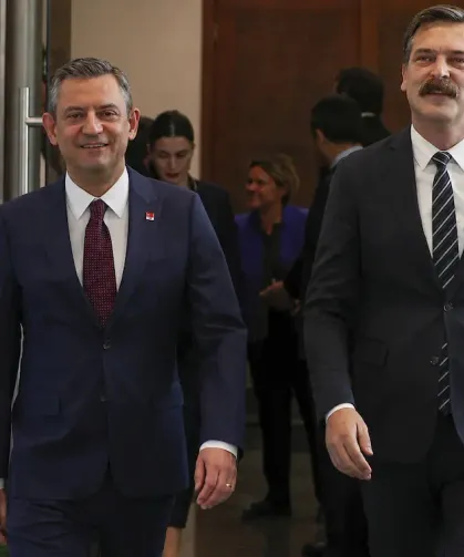 Özgür Özel TİP'e Mi Geçiyor?: Erkan Baş'tan Dikkat Çeken Açıklama