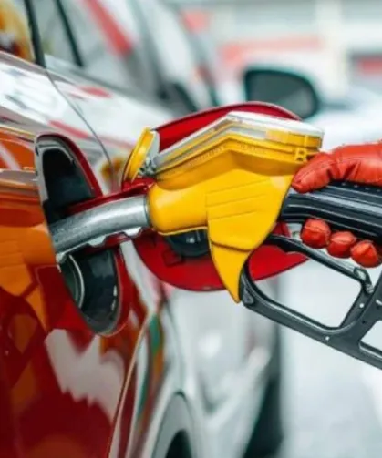 Benzine Bu Gece Zam Geliyor!