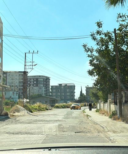 Hatay'da Zamanla Yarışılan Yolda Çukur Engeli: Hastalar ve Ambulanslar Zor Anlar Yaşıyor