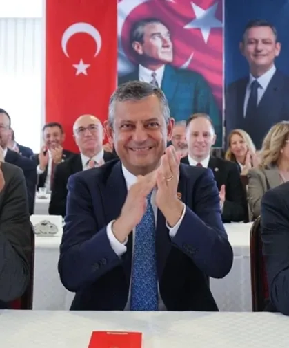 Özgür Özel A Takımını Belirledi: Parti Yönetiminde Dikkat Çeken Değişim!