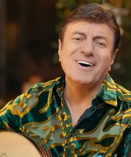 Coşkun Sabah, Küpeli Restaurant’ta Sahne Alıyor!