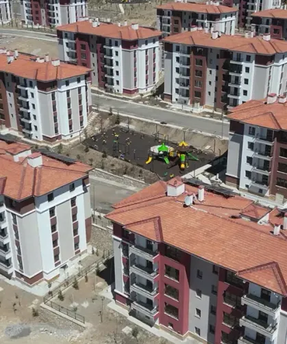 Hatay’da Sosyal Konut Fiyatlarına Tepki: “Bu Fiyatları Nasıl Ödeyelim?”