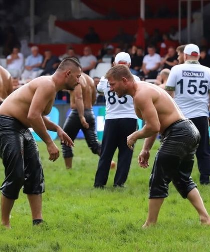 674. Tarihi Elmalı Yağlı Güreşleri başladı