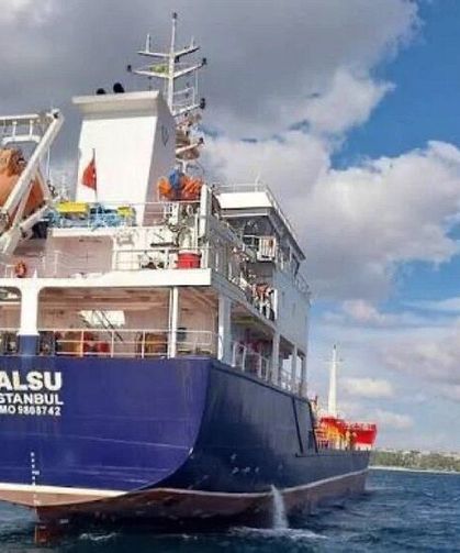 İskenderun’dan Yola Çıkan Gemi Battı: Mürettebat Kayıp!