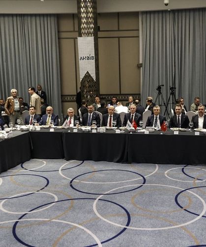 Akdeniz'de en fazla hububat ve bakliyat ihracatı yapan firmalar ödüllendirildi