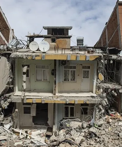 Deprem Felaketi Sonrası Binalardaki Deprem Yönetmeliği Değişiyor!