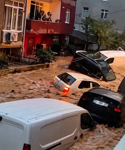 84 Yılın En Büyük Yağışı: 2 Kişi Hayatını Kaybetti, 3 Kişi Yaralandı!