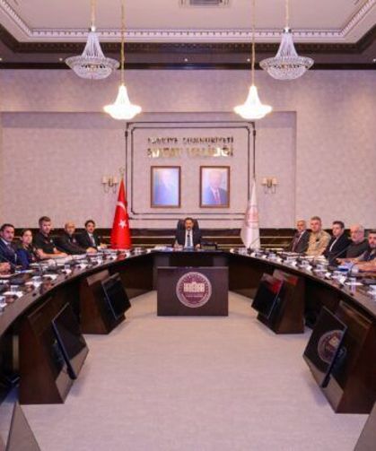 Hatay’da Konut Teslimleri Gündemde: GEDAŞ Toplantısında Neler Görüşüldü?