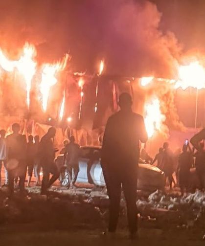 Defne’de İşçi Konteynerlerinde Çıkan Yangın Korkuttu