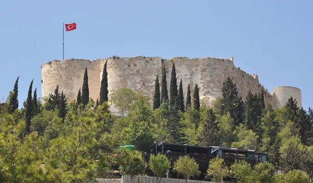 Arkeolojik kazılarda "mezar hediyeleri" bulundu