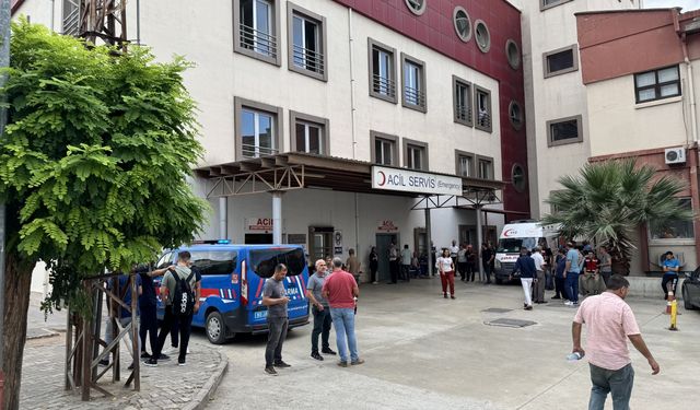 Osmaniye'de akrabalar arasında çıkan kavgada 8 kişi yaralandı