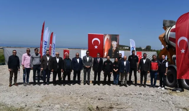 Arsuz’da Yıkılan Ahırların Temeli Atıldı