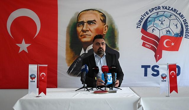 Eski milli para masa tenisçi Nesim Turan, aktif sporu bırakmasının nedenlerini açıkladı