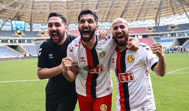 Eskişehirspor, Bölgesel Amatör Lig'de şampiyon oldu
