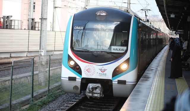 Kent içi raylı sistemlerden 19 Mayıs'ta ücretsiz yararlanılabilecek