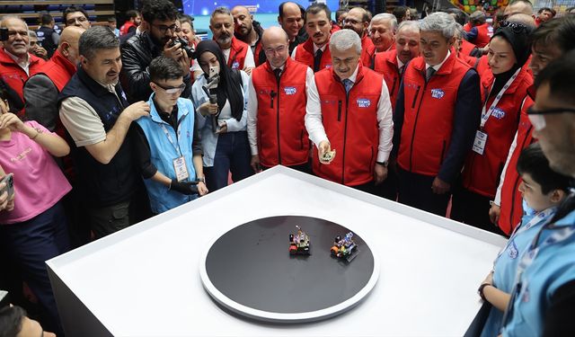 Konya'da TEKNO-SEL 2025 Teknoloji ve Robot Yarışması başladı