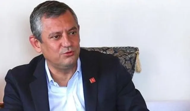 Özgür Özel'den saldırı sonrası ilk mesaj: Fırtınadan sağ salim geçeceğiz