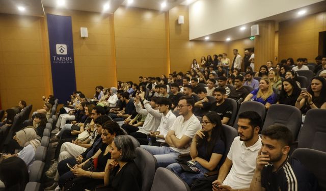 Tarsus Üniversitesinde MyoFest'le öğrenciler sektör temsilcileriyle buluştu