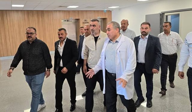 KAŞIKÇI’DAN ALTINÖZÜ DEVLET HASTANESİNE ZİYARET