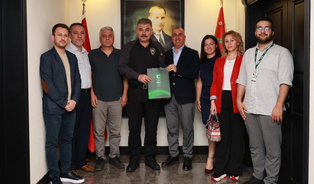 Yeşilay Mersin Şubesinden, İl Emniyet Müdürü Karabörk'e ziyaret